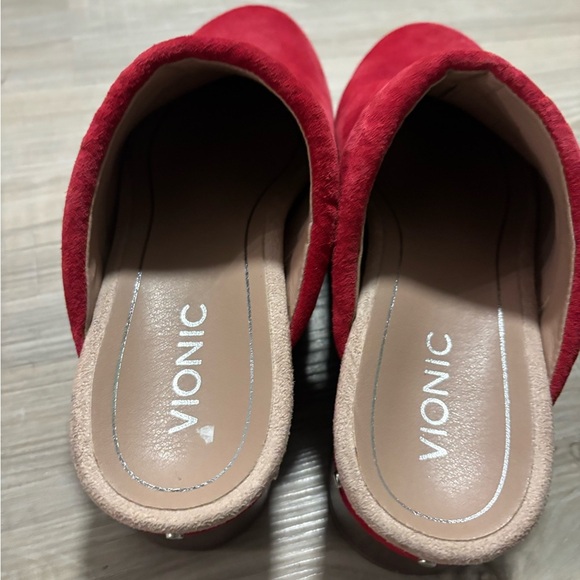 Vionic Women's Red Suede Clogs - Picture 3 of 7